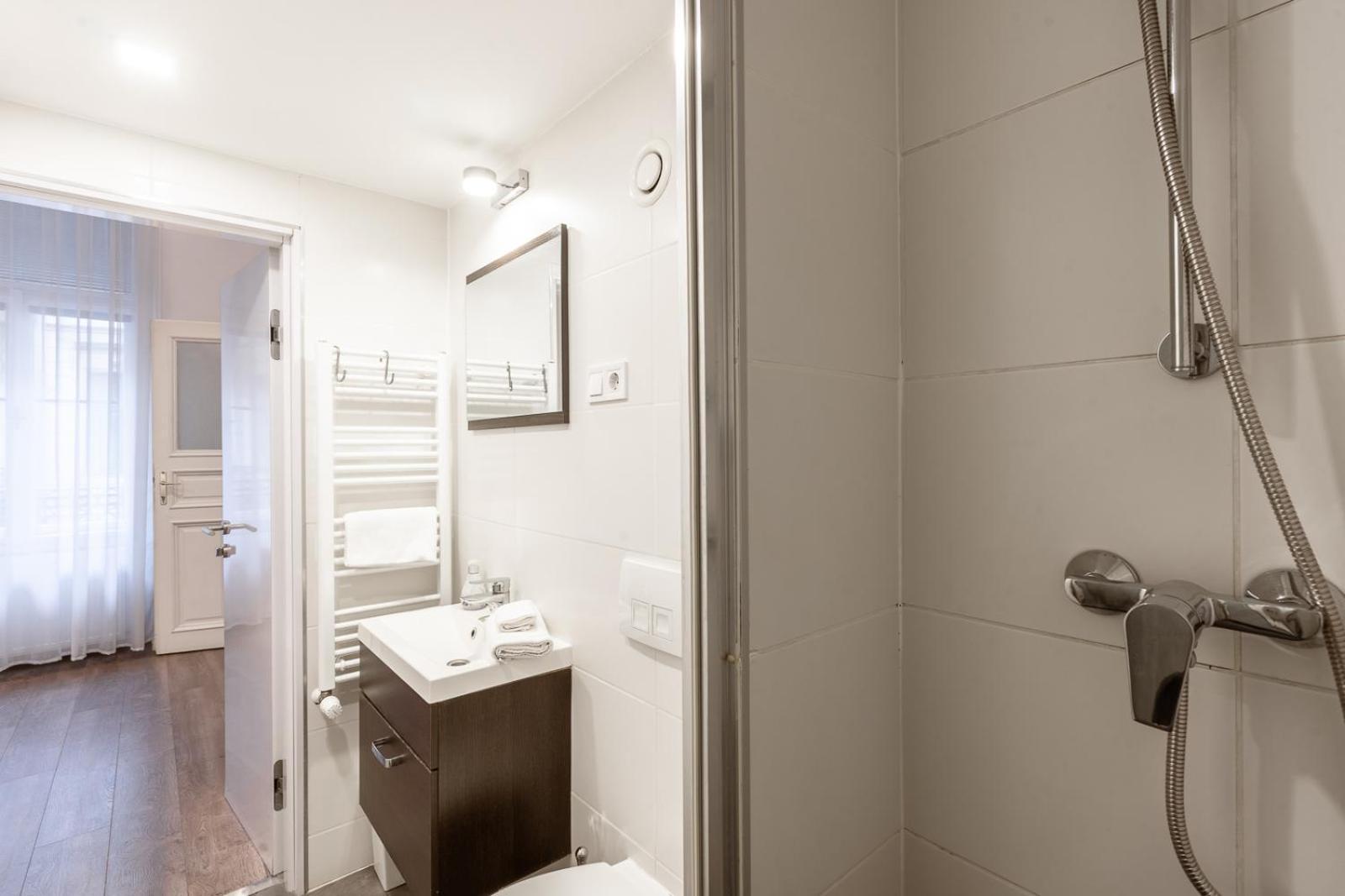 Modern Stylish Loft Next To New York Palace Budapest Exteriör bild